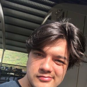 Meet your Posher, Samuel